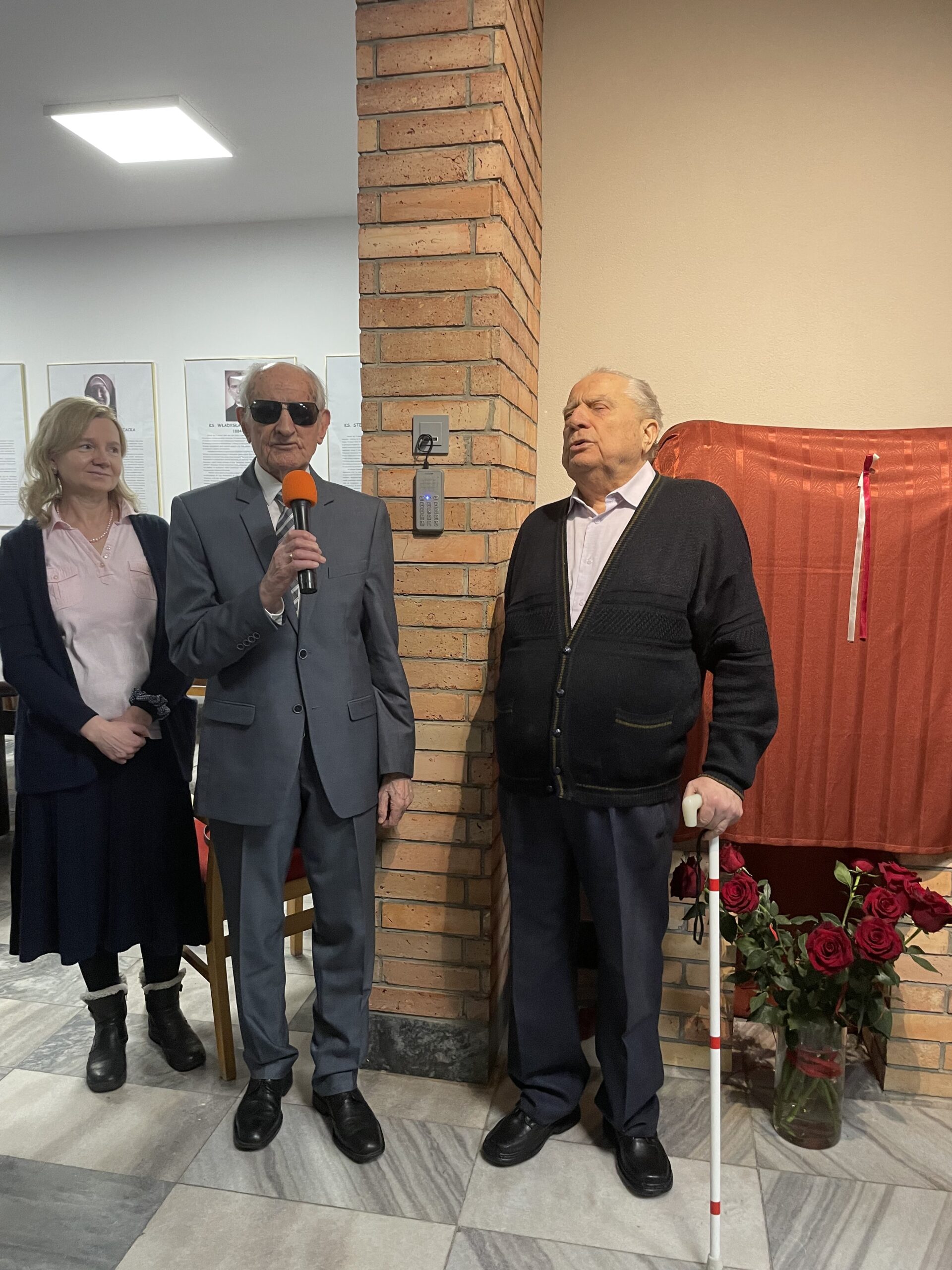 Przemówienie wygłasza Kazimierz Lemańczyk.