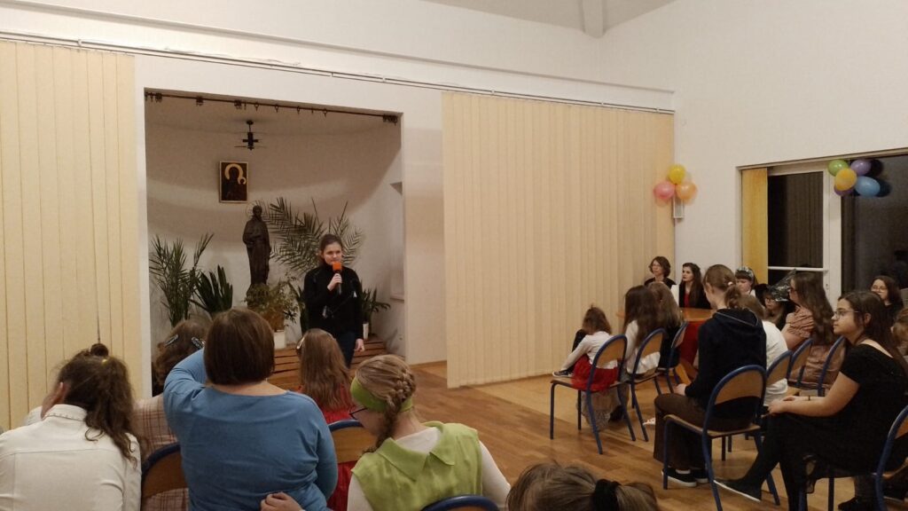 Zuzia Krajniewska – „Zawsze tam gdzie Ty” – Lady Pank