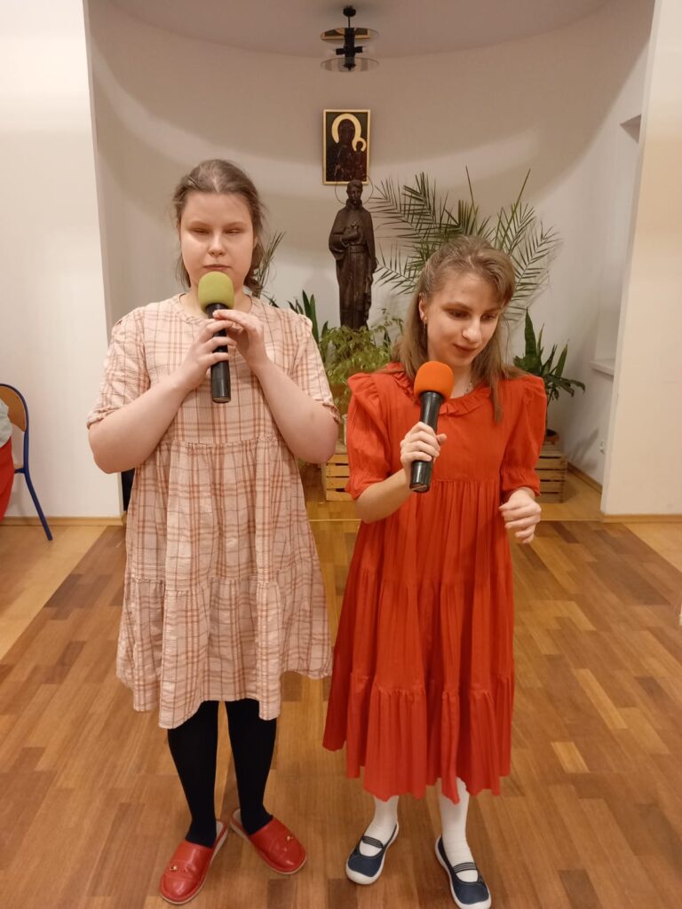 Ałłana Kravczenko i Konstancja Stankiewicz – „Ale jazz” – Sanah