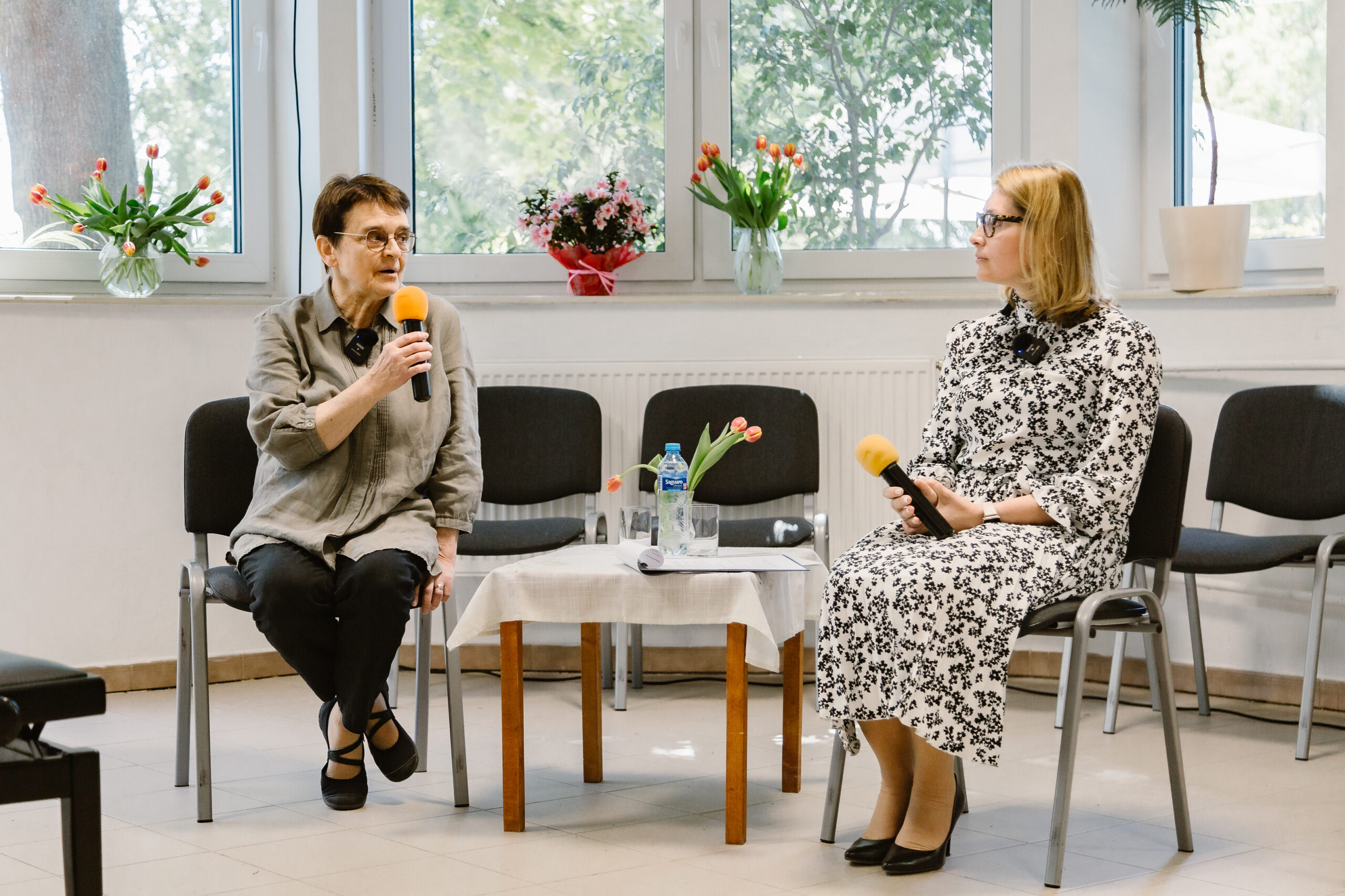 Dr Antonina Adamowicz-Hummel i dyrektor Kamila Miler-Zdanowska.