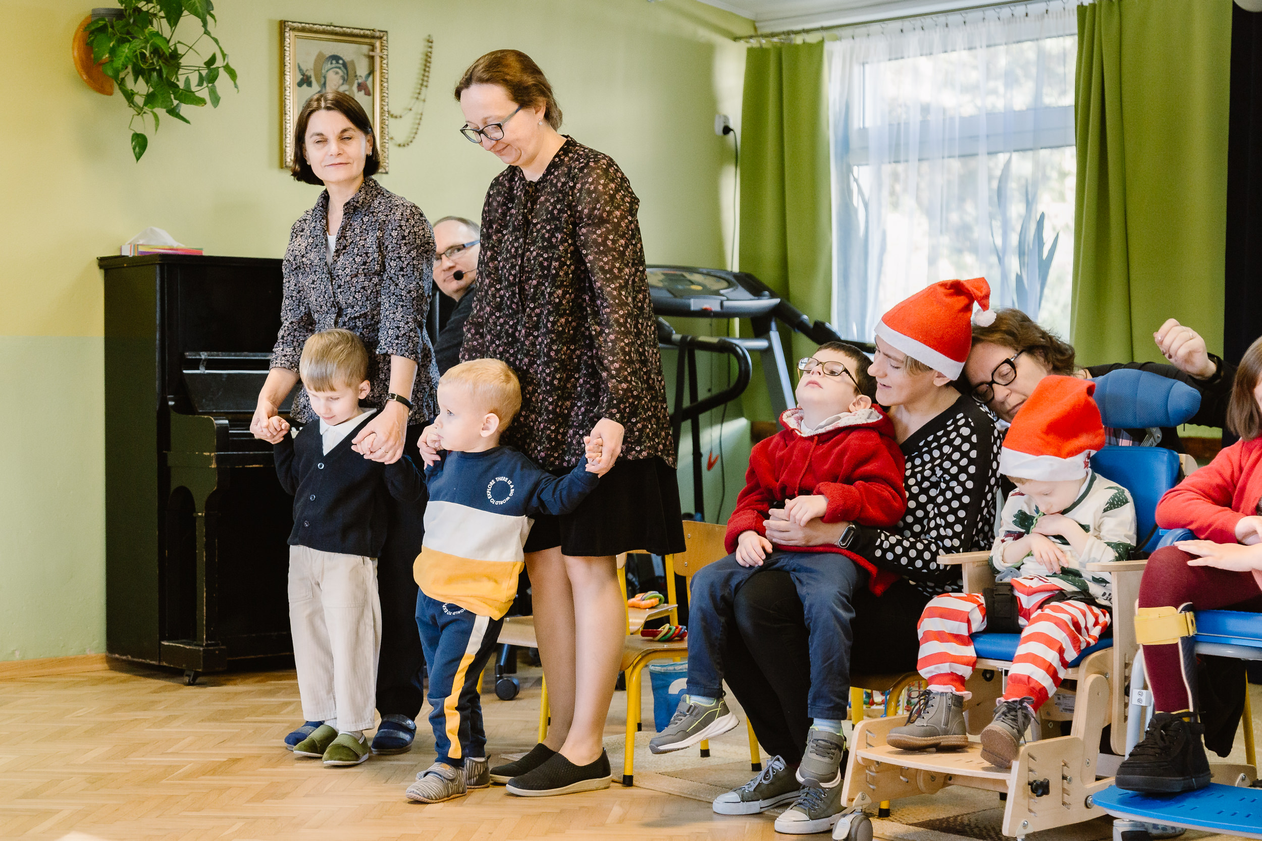 Niedźwiadki prezentują swoją grupę.