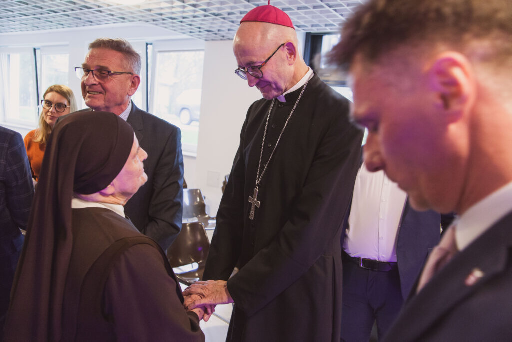 osobiste rozmowy z Arcybiskupem